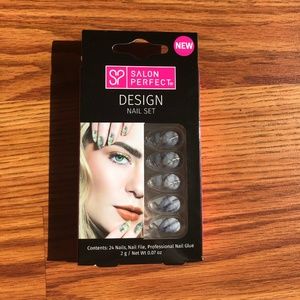 FREE w/Bundle Salon Perfect Press-On Nail Set